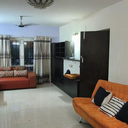 Royale Seaward Service Apartments チェンナイ エクステリア 写真