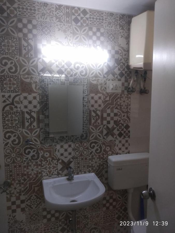 Royale Seaward Service Apartments チェンナイ エクステリア 写真