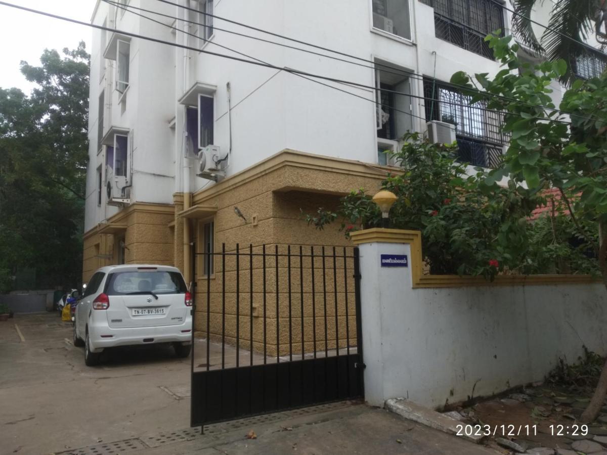 Royale Seaward Service Apartments チェンナイ エクステリア 写真