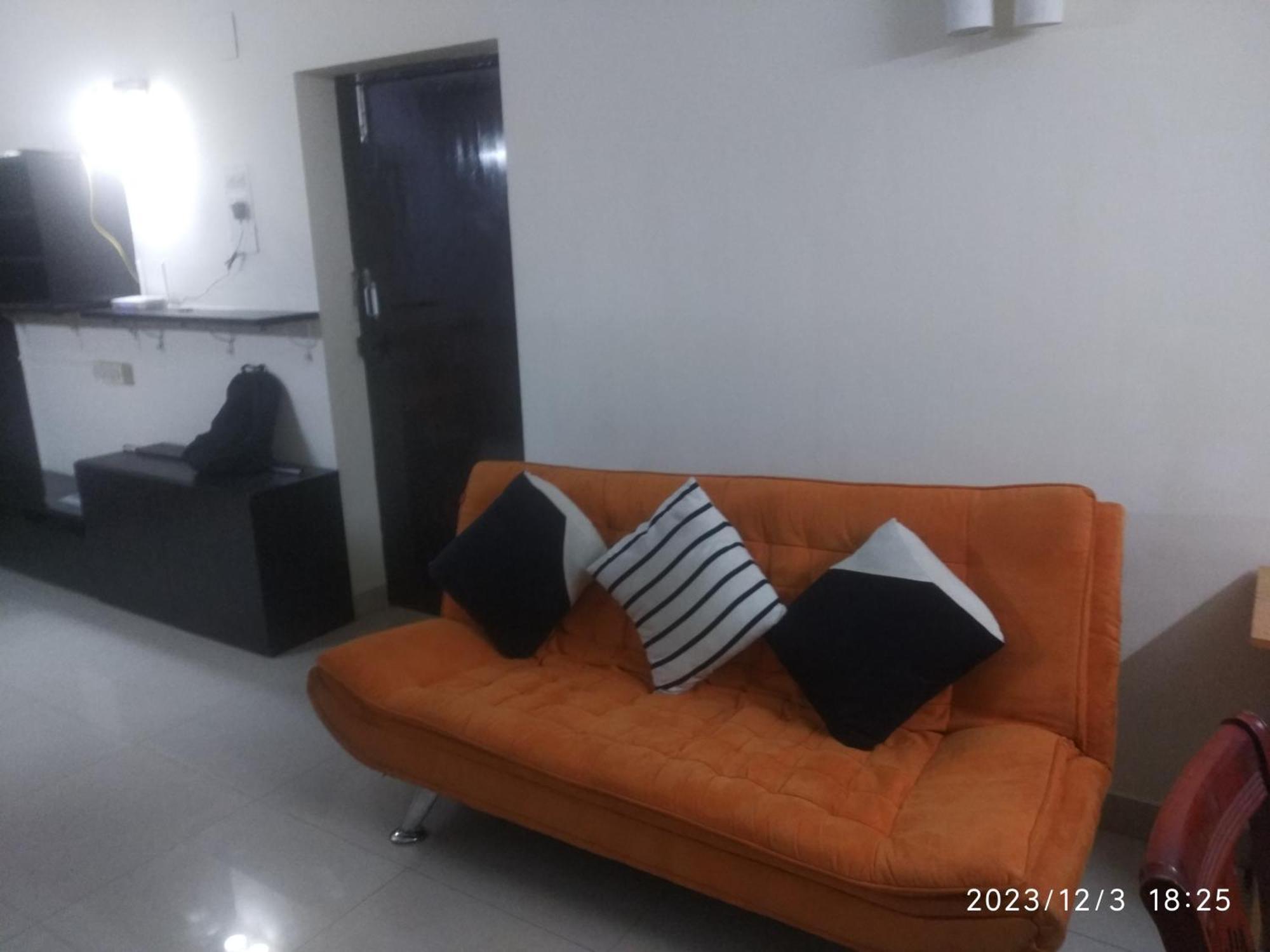 Royale Seaward Service Apartments チェンナイ エクステリア 写真